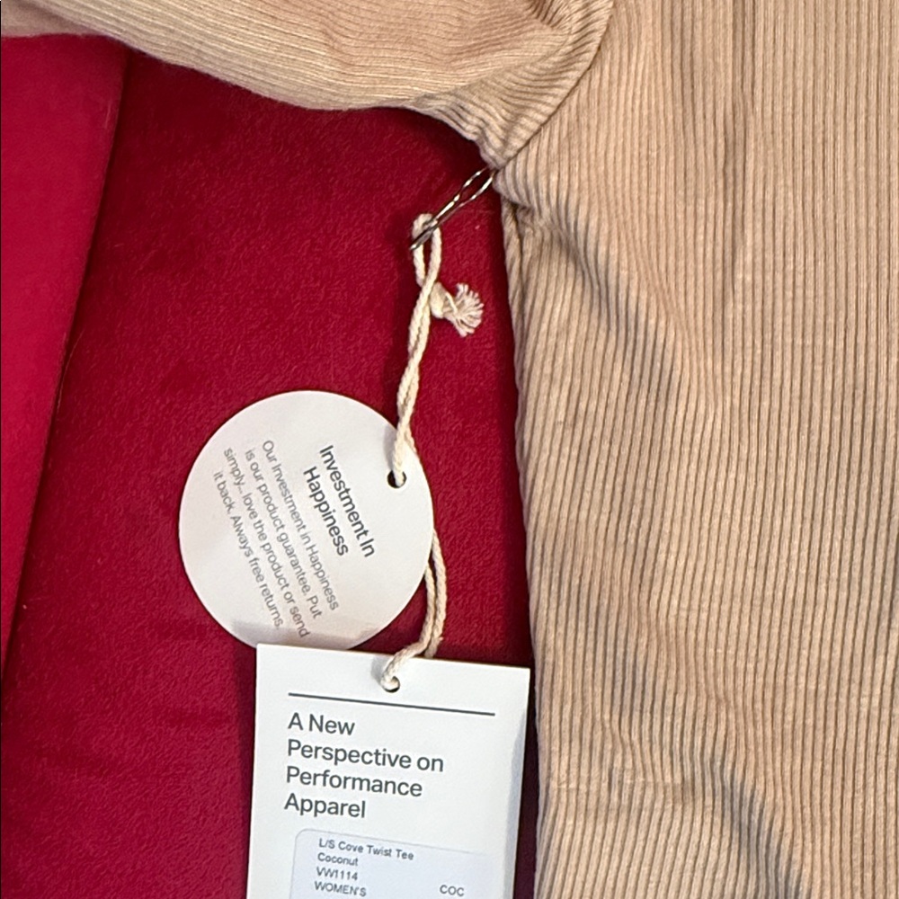 Vuori Long Sleeve Cove Twist Tee - Picture 7 of 9